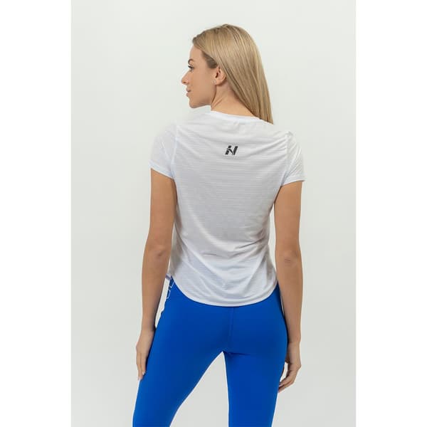 Nebbia Kortärmad T-shirt Fit Activewear “airy” With Reflective Logo 438 Grå XS Kvinna