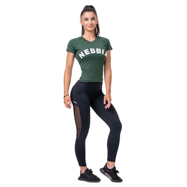 Nebbia Kortärmad T-shirt Classic Hero 576 Grönt S Kvinna