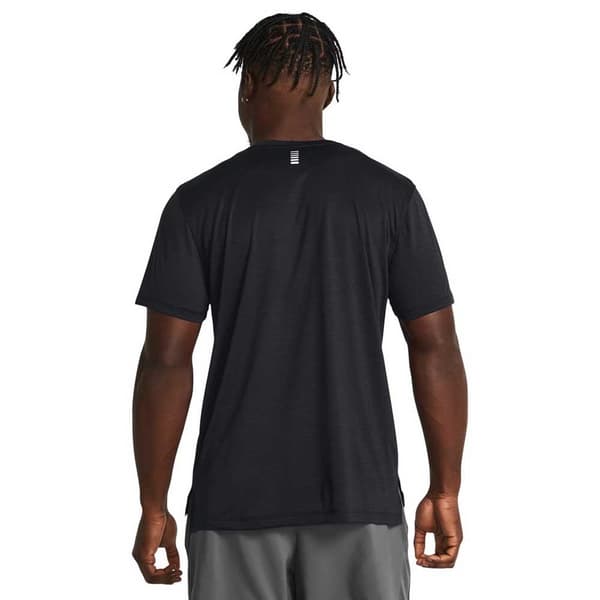 Under Armour Lyhythihainen T-paita Launch Musta S / Regular Mies