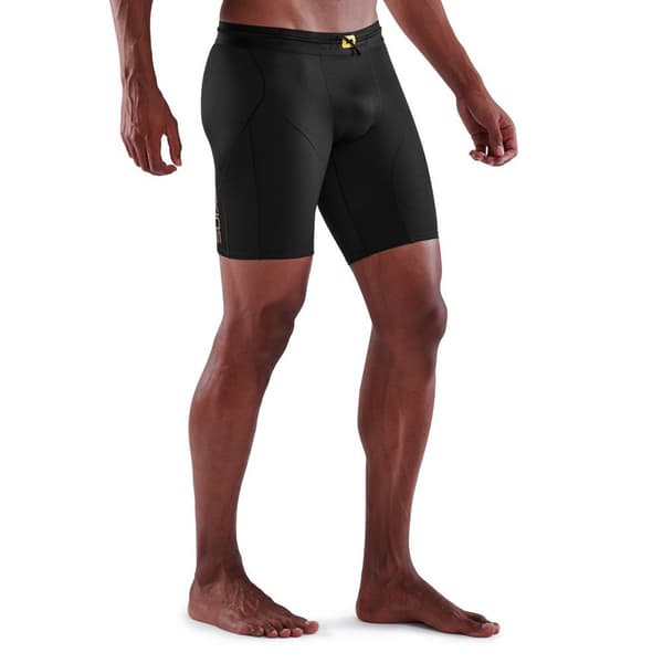 Skins Lyhyet Leggingsit Series-5 Powershorts  S Mies