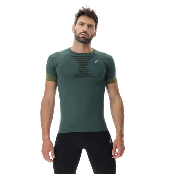Uyn Kortärmad T-shirt Workhard Grönt XL Man