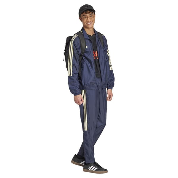 Adidas House Of Tiro Woven Träningsbyxor  S / Regular Man