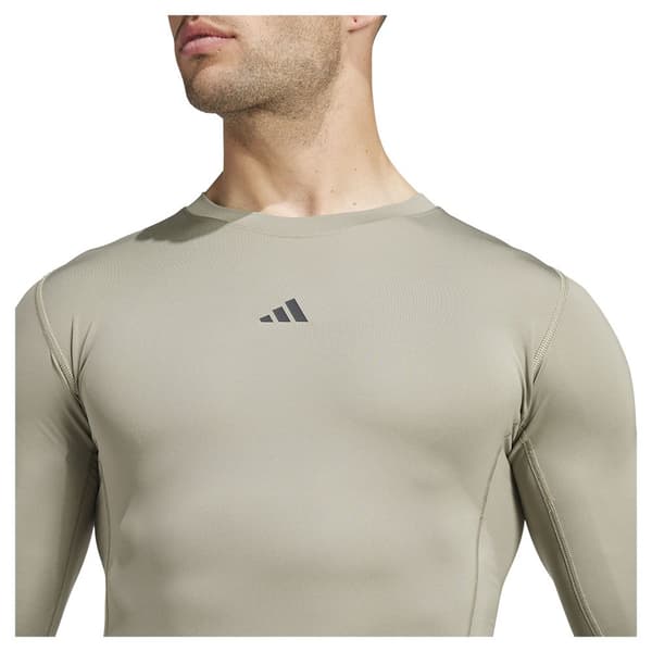 Adidas Techfit Compression T-shirt Med Lång ärm  XL / Regular Man