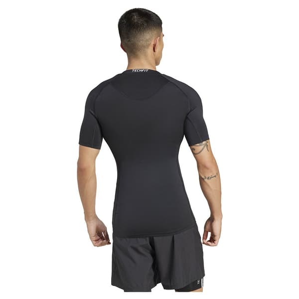 Adidas Techfit 3 Stripes T-shirt Med Korte ærmer Sort 2XL Mand
