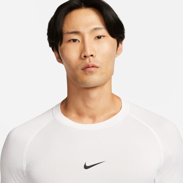 Nike Fb7932 Lyhythihainen T-paita L Mies