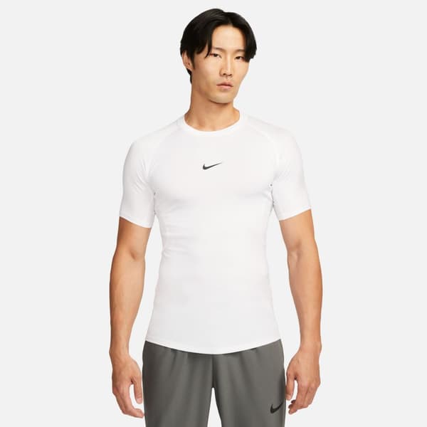 Nike Fb7932 Lyhythihainen T-paita L Mies