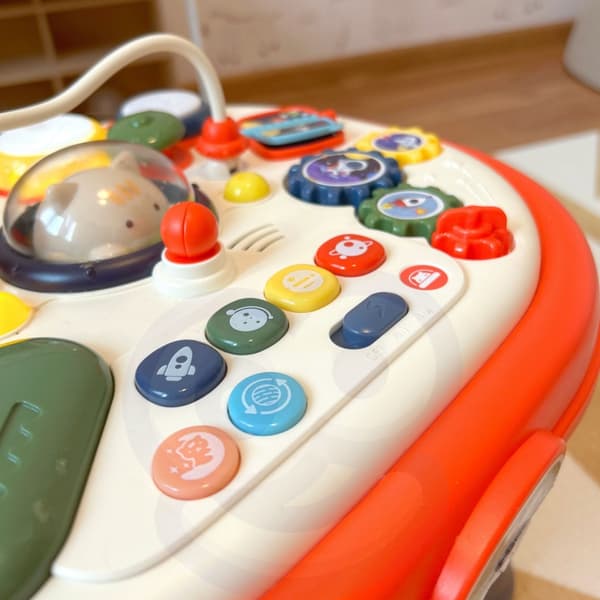 WOOPIE BABY Interaktiv pædagogisk bordplads