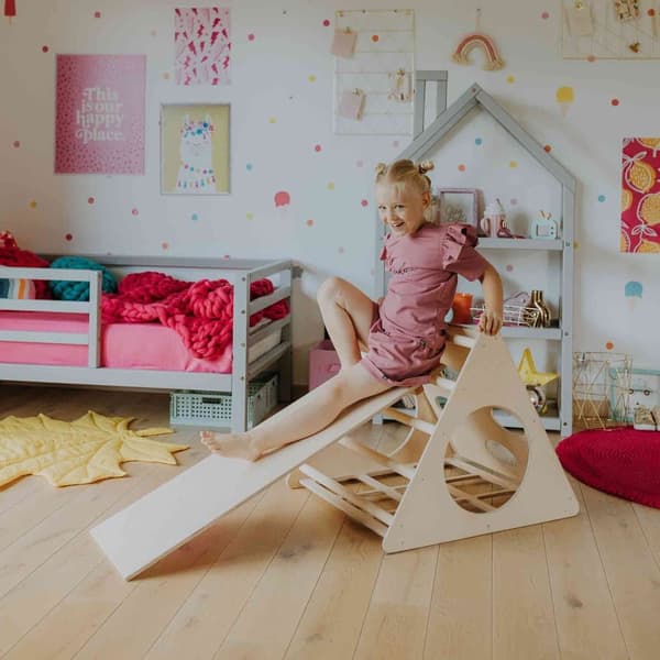 Montessori-kiipeilyteline lapsille – Taaperoiden kiipeilykolmio – Kehittävä puulelu lapsille
