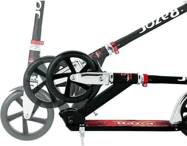Razor - A5 Lux Scooter - Black Label (13073067)