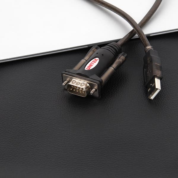 UNITEK Y-105 seriekabel Svart 1,5 m USB Typ-A DB-9