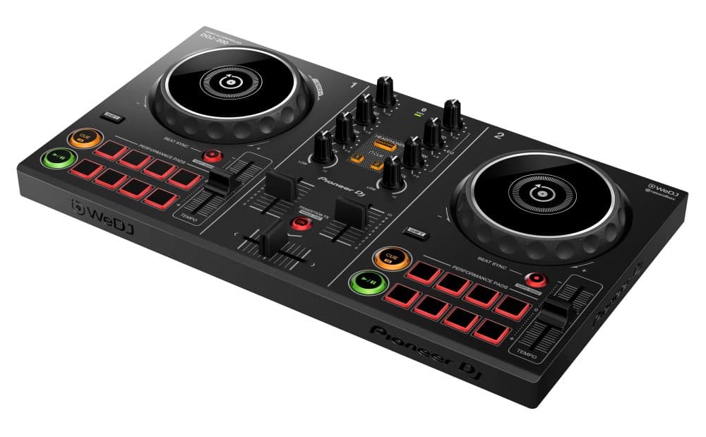 Pioneer DDJ-200 DJ controller