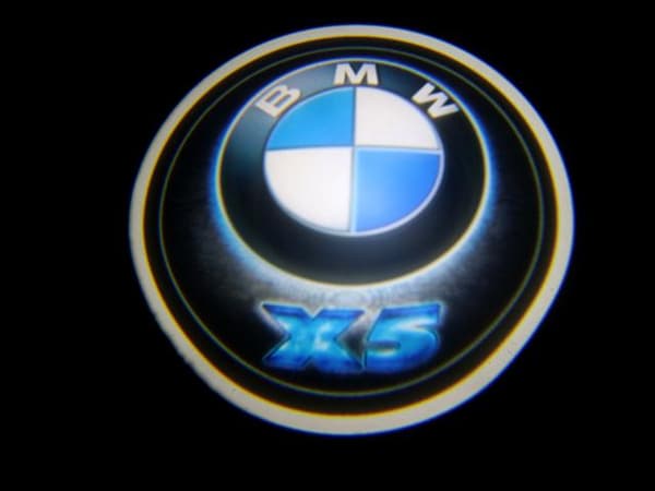 BMW X5 led Laserlogga styling till tex. bildörrar