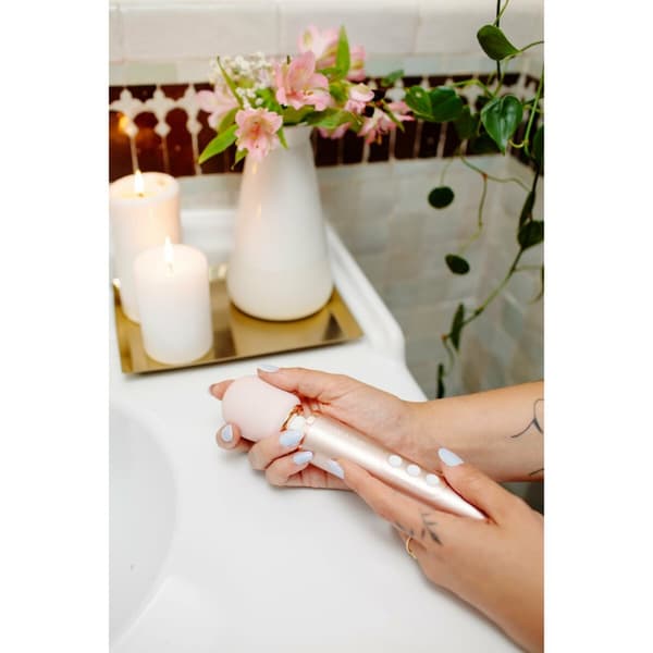 Tryllepind Massageapparat Petite Le Wand Pink