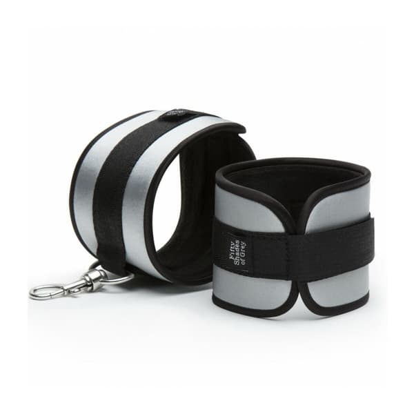 Lustask Large Pleasure Kit Fifty Shades of Grey FIF110