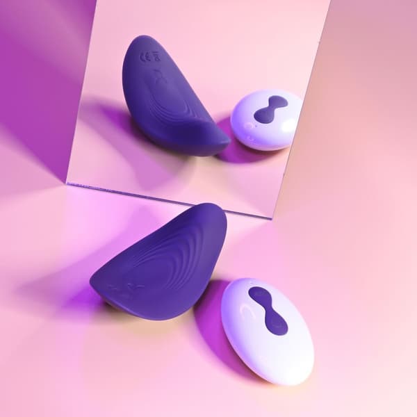 Hierontalaite Playboy Playboy Purppura