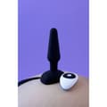 Miniatyrbillede 8 af 11: Anal plug med fjernbetjening B-Vibe NOVICE Sort