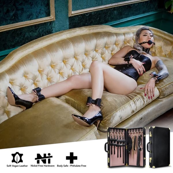 Large Tilfredsstillelse Kit Blush Temptasia