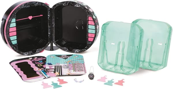 L.O.L. Surprise OMG Fashion Closet On The Go