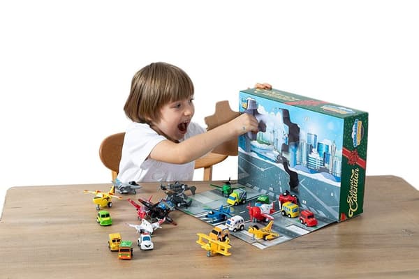 Advent Calendars 2022 Lelu lapsille, autot ja lentokoneet / Autot lentokoneet