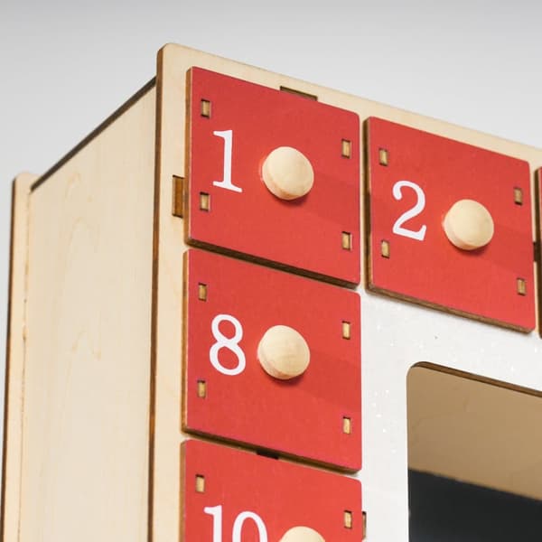 Adventskalender, 34x7x34 cm, Rød