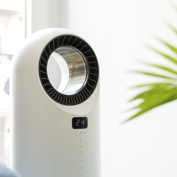 Cecotec Lågförbrukning Uppvärmning Ready Warm 8400 Bladeless Connected. Effekt 1500 W, Wifi, Fjärrkontroll, LED-skärm, Touch, 3
