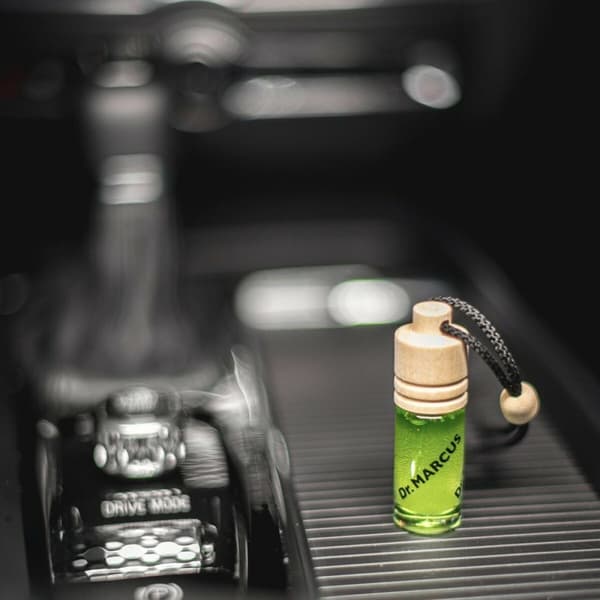 Billuftfreser Dr Marcus Ecolo Äpple 4,5 ml Trä Glas Doft Hängen 4 Delar