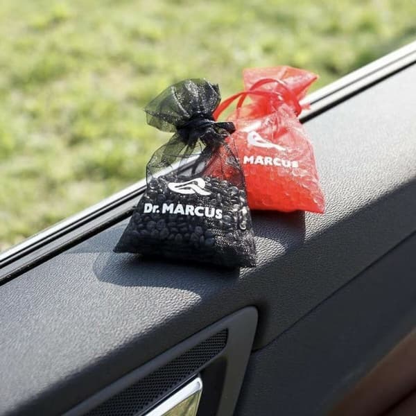 Auton ilmanraikastin Dr Marcus Fresh Bag black Tuoksu Pieni laukku