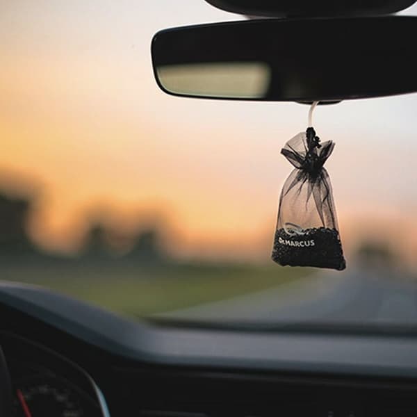 Auton ilmanraikastin Dr Marcus Fresh Bag black Tuoksu Pieni laukku