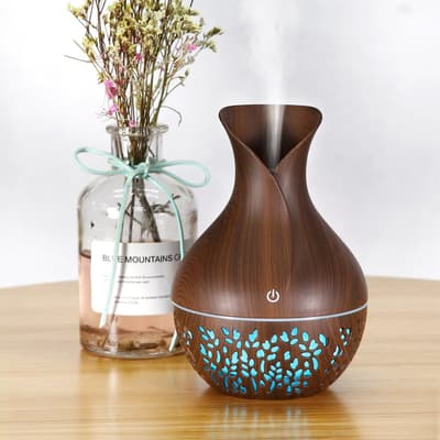 Ilmankostutin, aromidiffuusori LED -valolla, 130 ml