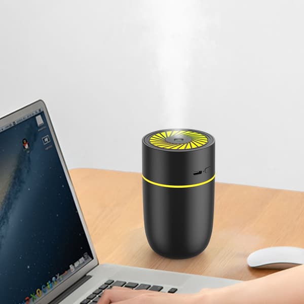 INF WT-009 Auton Ilmankostutin: USB Mini Hiljainen Värikäs Valo Musta