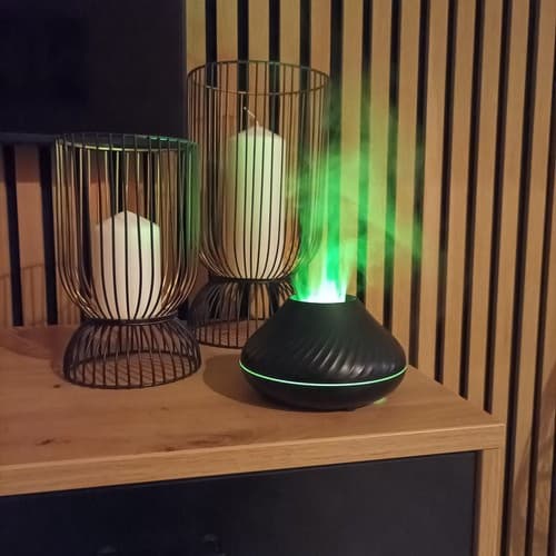 Flammande Aroma Diffuser | 3 Eteriska Oljor | RGB Luftfuktare