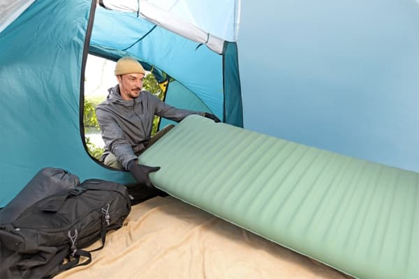 Bestway självuppblåsande liggunderlag ComforTrek Luxe 183 x 63,5 x 7.6cm