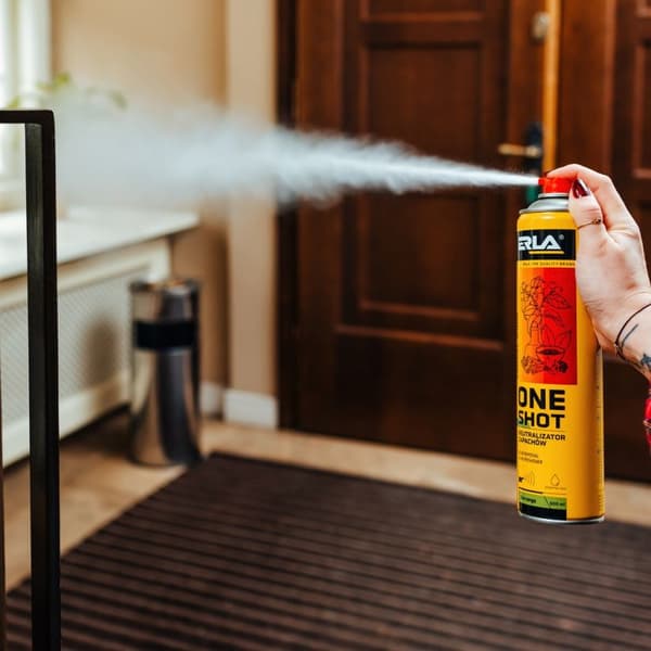 Luktneutralisator för sandelträ 600ml EN SHOT