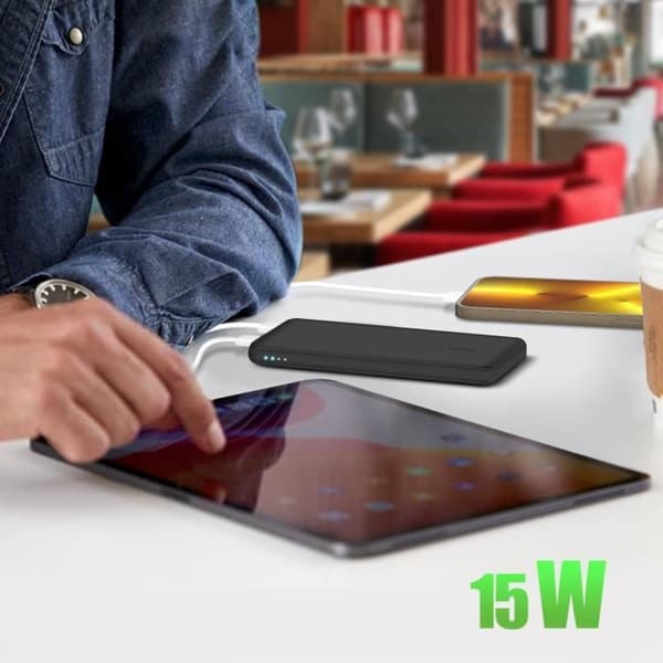 Externt batteri 15W 10 000 mAh 2 USB-portar + 1 USBC 15W BOOST CHARGE Belkin Black