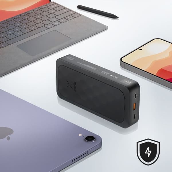 Batteri Extern 27000mAh 67W 2x USB-C + USB-C LED-skärm Kompakt Xtorm Svart