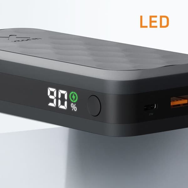 Batteri Extern 27000mAh 67W 2x USB-C + USB-C LED-skärm Kompakt Xtorm Svart