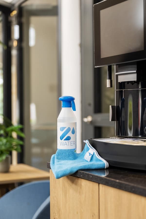 Dänkflaska ZTRILA blå 750ml