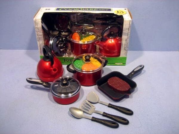 Kitchen set 13el, box. HIPO
