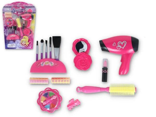 Accessories for the dolls. Set the dryer on the blister GAZELO