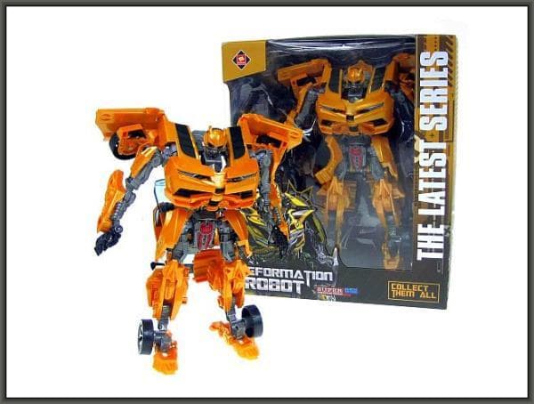 Autotransformer robot with a gun in a box 26cm 8814