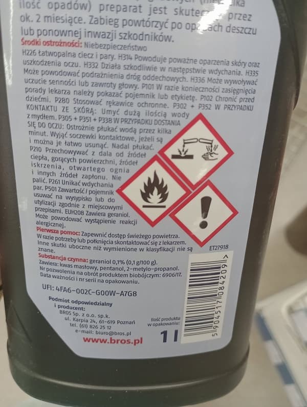 BROS MYYRIÄ HYLLYÄ HYLLYVÄ NESTE tunneleille, kummuille, 500 ml
