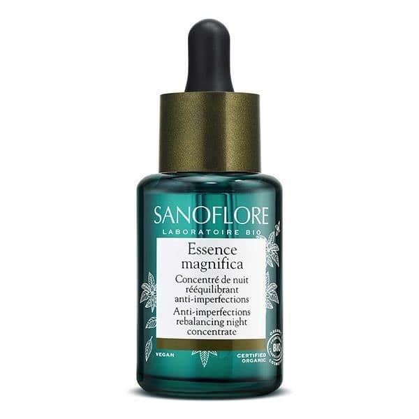 Sanoflore Essence Magnifica koncentrat Botanique är en torr olja mot fläckar.