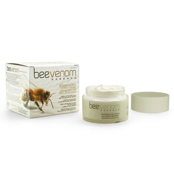 Anti-aging behandling - Diet estetisk anti-rynk behandling - 34706 - Bee Venom Essence Moisturizing Cream 50 ml