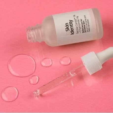 HUDGENERIK ID HUDIDENTITET Lugnande SERUM BY SENSIA CAROTA 1% MANZANILLA 1% 30 ML
