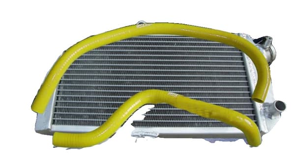 Aluminiumkylare, hållbara silikon slangar, designade för Suzuki LT 250 R,Gul