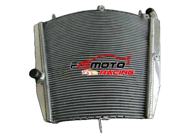 Aluminiumkylare, 30% ökad kylprestanda, TIG-svetsad konstruktion, passar Honda CBR1000RR