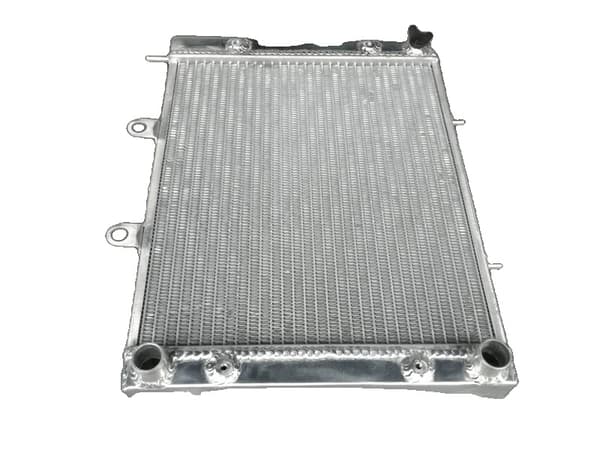Aluminiumkylare, Främre placering, Hållbar konstruktion,Endast radiator