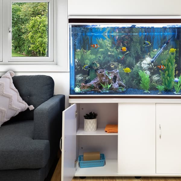 300 L Akvarium med Hvidt Skab, Tilbehør og Blåt Sand | Akvarieskabe, Sand, Dekorationer, Planter, Dyppevarmer, Filter, Luftpumpe, Belysning