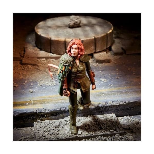 Hasbro - Dungeons &amp; Dragons: Honor of Thieves - Golden Archive Dorisk Figur 15 cm