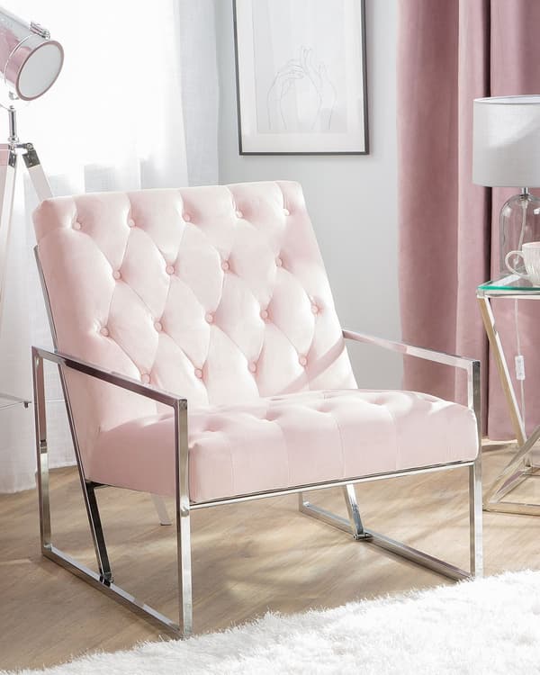 Nojatuoli vaaleanpunainen sametti verhoiltu metalli napitettu kalteva moderni glamour tyyli